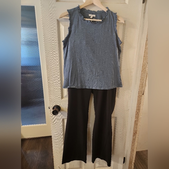 Top - Picture 5 of 5